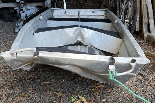 Zhejiang Kimple boat aluminium welds torn apart.jpg
